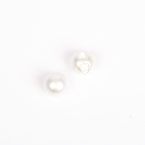 Guzik 541 z masy perłowej (12mm)