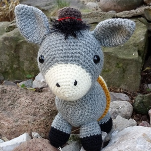Eduardo The Donkey by Pii_Chii