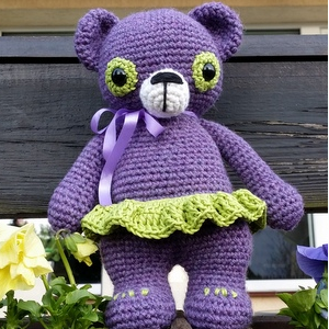 Treasure the Teddy by lilleliis